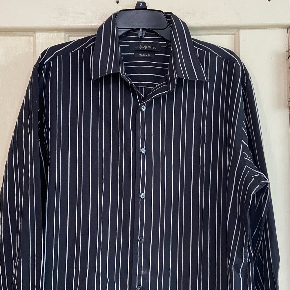 A[x]IST AXIST Men's Button Front Dress Shirt Black Striped Size XL Modern Fit